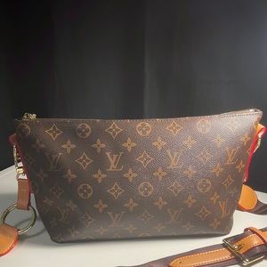 Crossbody/shoulder bag
